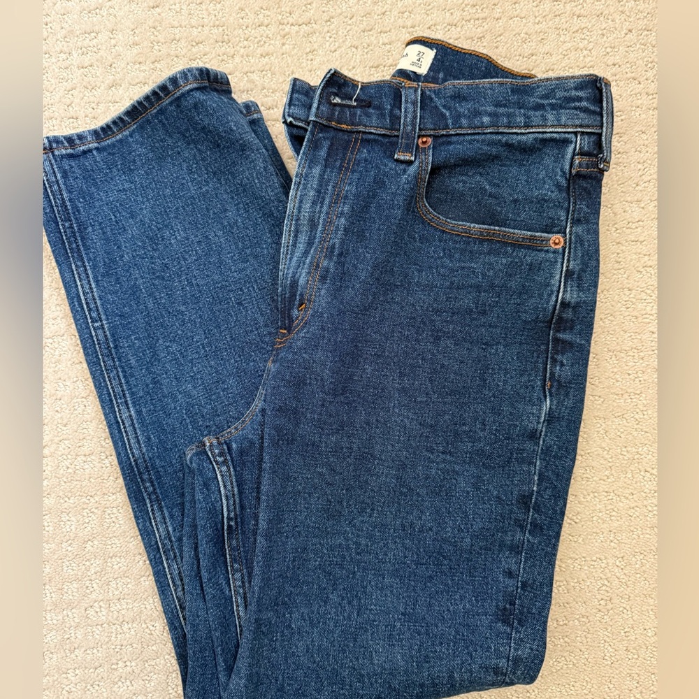 Abercrombie & Fitch Dark Blue Straight Jeans (petite)